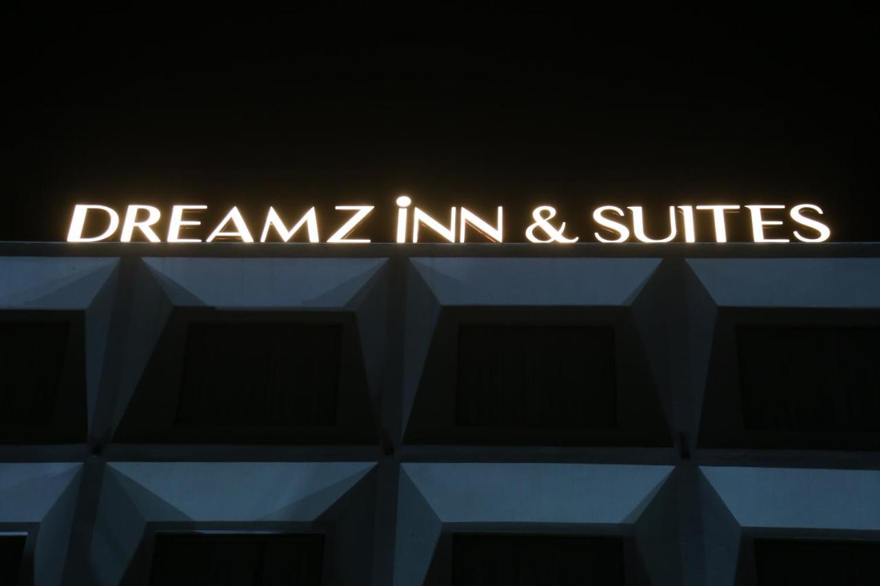 Dreamz Inn&Suites Zirakpur Kültér fotó