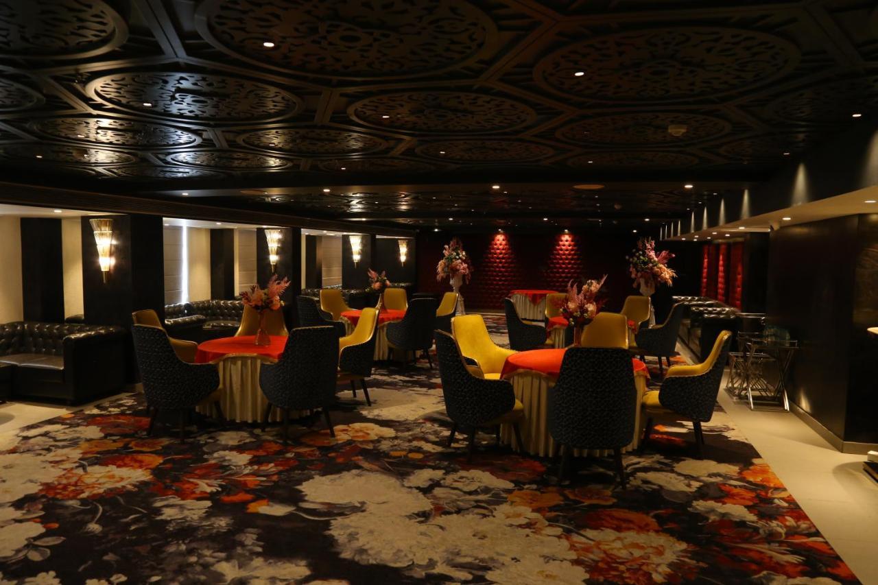 Dreamz Inn&Suites Zirakpur Kültér fotó