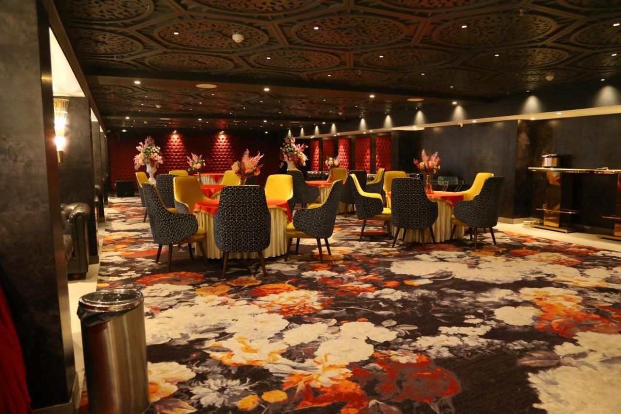 Dreamz Inn&Suites Zirakpur Kültér fotó