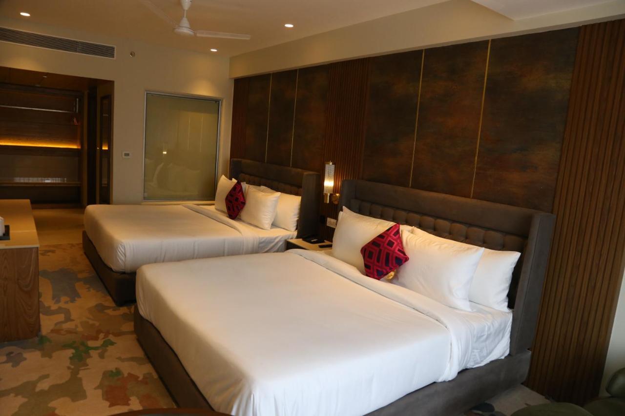 Dreamz Inn&Suites Zirakpur Kültér fotó