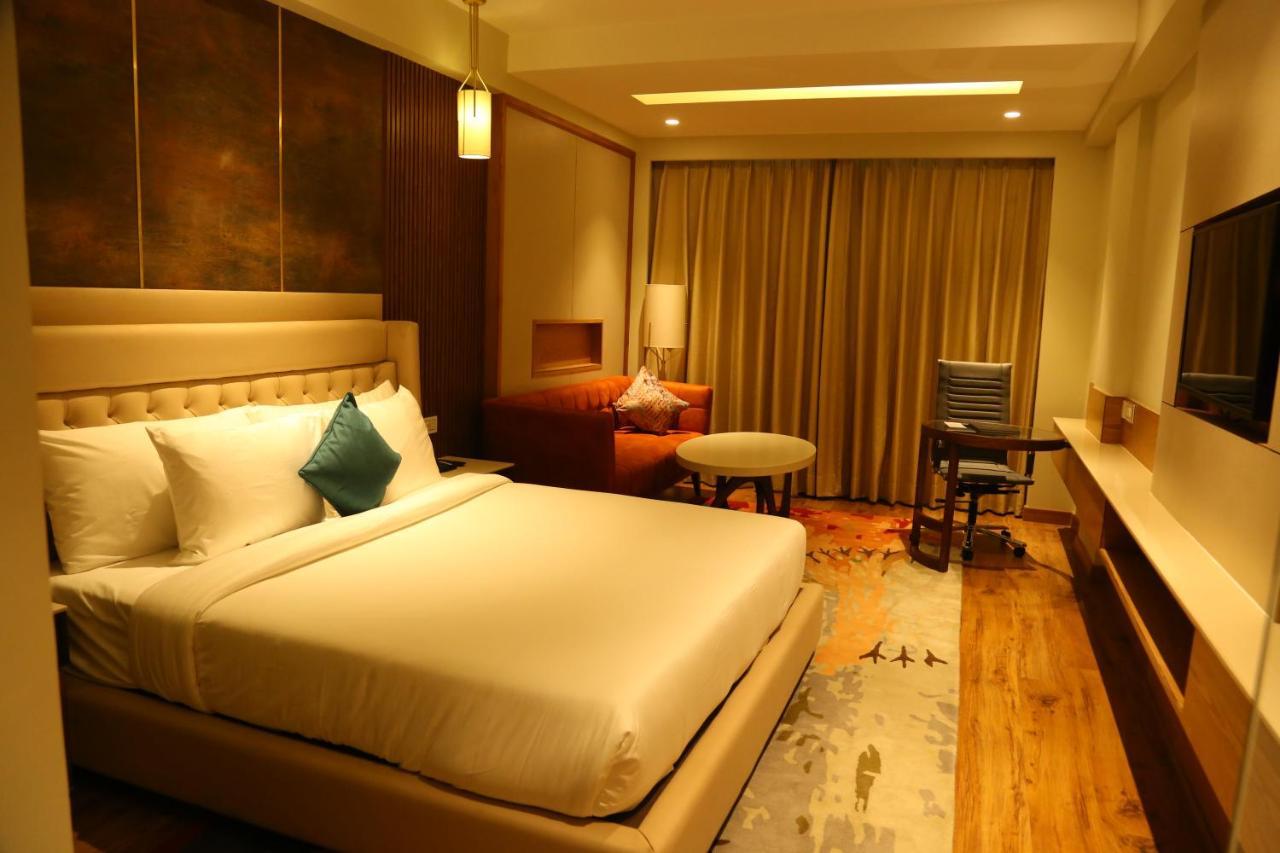 Dreamz Inn&Suites Zirakpur Kültér fotó