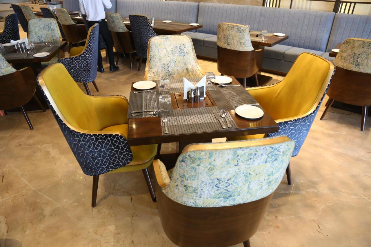Dreamz Inn&Suites Zirakpur Kültér fotó